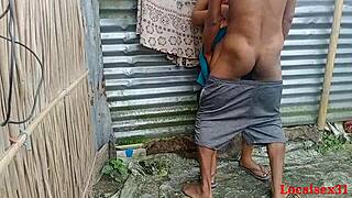 Bengali Bhabi’s Intense Fuck in Red Saree Stirs Deep Emotions