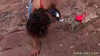 Skinny African Milf Gets Fucked Outdoors 😍