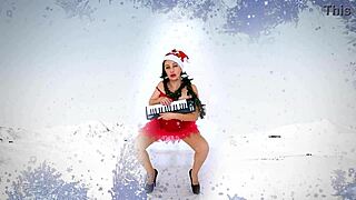 Curvy secretary in stockings helps Santa spread cheer