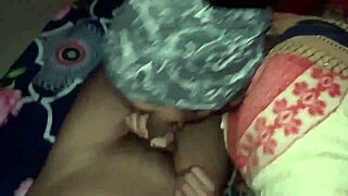 Watch This Indian Hot Girl Lick And Suck Pussy In Hindi Voice!