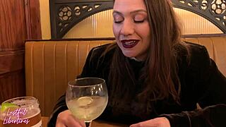 cheating boss gets surprise facial in pub toilets, damn! 😲