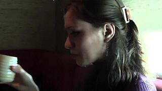 Essa Putinha de 18 Anos Adora Falar Putaria