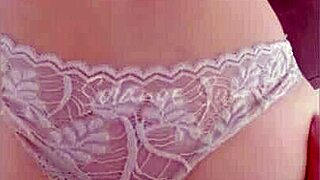 Latina girlfriend Solange Sun craves semen in rough anal