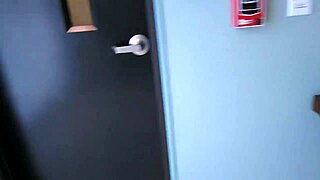 Sexy chick with gorgeous ass enjoys being fucked hard 😈💦