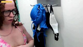 woman fucks in store dressing room