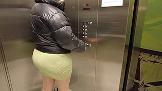 Just Trolling Around Hotel, Getting Naughty With Deepthroat. Almost Got Caught Outside!