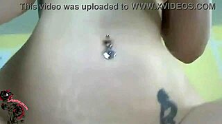 lauren phillips masturbates her big pussy lips on camshow with softcore assfucking