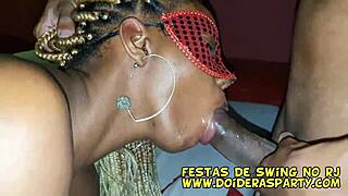 Mulata gostosa natasha medeiros enjoys group fun with two guys