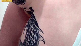 woman fucks in store dressing room