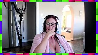 alexis fawx, worst friend ever, bangs hard in season 5 interview, um, milf star podcaster