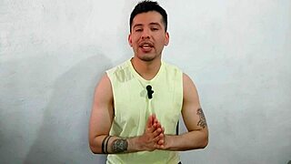 Field master secretly fucks his married friend's ass with a 23cm thick cock for pure peasant pleasure.