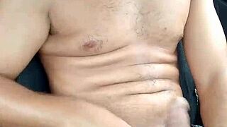 Soloboy masturbates outdoors!