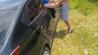 Wife shows ass in car window for strangers to fuck
