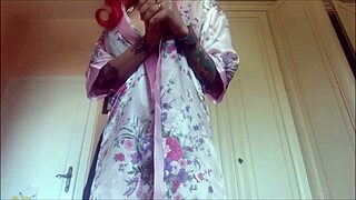 Gorgeous MILF SURPRISES STEPSON with MASTURBATION, PUNISHES with FARTS