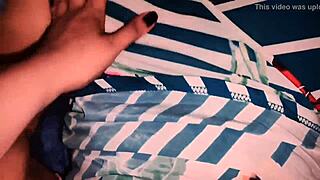 Dijo que era gay pero igual me follo y termino dentro de mi estrecho coño sin condón lo hicimos