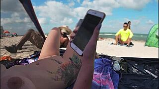 Big Natural Tits Cougar