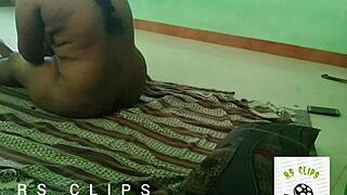 Tamil Girl Fucks Boyfriend In Room