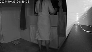 Real cheating wife bangs her husband’s friend in homemade clip