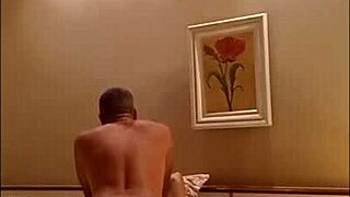 Trans woman in crossdressing enjoys bareback