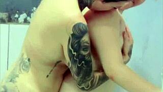 my friend invited me to bathe her and we fucked passionately as lesbians