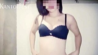 Look at this beautiful Pinay student's fresh pussy, so delicious to finger when young