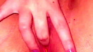 Djbrisa bunny enjoys a relaxing solo session