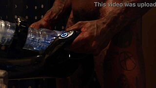 Hallelujah johnson uses universal launch and fleshlight for solo play.