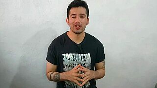 Hombre Maduro De 40 Años Es Penetrado En Una Fiesta Por Jovencito Twink Vergonzoso Dotado De 21Cm Y Ahora Le Da El Culo Siempre Relato Sexual