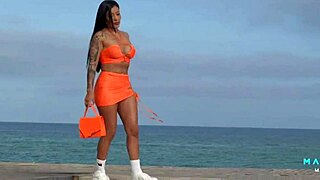 I Fuck a Stranger Outdoors at Public Train Station - Mariana Martix & Jason Carrera