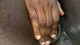 Gostosa Dominada Pela Namorada Lexi Mallet E Megan Devonne