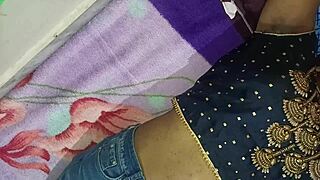 Dirty girlfriend and friend in bedroom for anal fun. Mature housewife joins in! 😏🔥