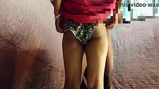 Indian stepmother rings in new year with stepson. Their desi creampie xmas bash gets hardcore - bengalixxxcouple