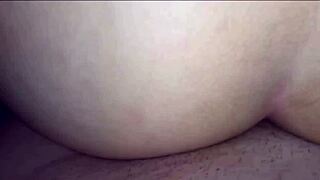 Sexy coura mi dala nožku před skvělým análním šukáním do těsny