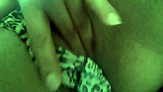 Evy Kethlyn Masturbates Intensely