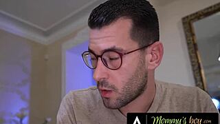 Wow! Hung Panties Stealer Satisfies Sex Addict Cougar with Deepthroat!