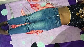 Dirty girlfriend and friend in bedroom for anal fun. Mature housewife joins in! 😏🔥