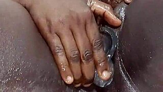 Gostosa Dominada Pela Namorada Lexi Mallet E Megan Devonne