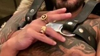 Viktor rom celebrates 3650 days in the industry after winning a grammy at the party.