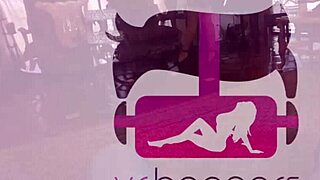 Vr bangers with determined curvy woman offering something special in high definition