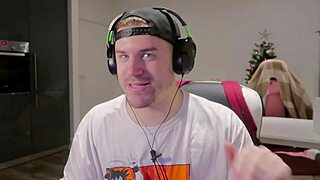 peter parker gets exposed in cosplay therapy