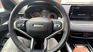 Street pickup milf gives hot car blowjob, mouthful of cum! 😜