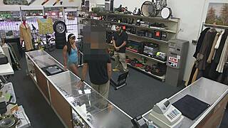 bimbo engages in activities in the shop with amateurs.