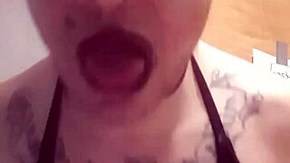 sexy shemale sissy in solo action