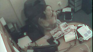 Office Pussy Rubbing While on Work, So Naughty!