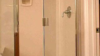 Pornstar Addi Tongue Showers