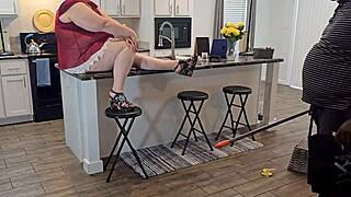 Fearful Woman Called About Snake in Her House! 🐍 SSBBW POV Ass Worship