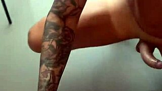 i love fucking this big cock in the kitchen with my tattooed ass