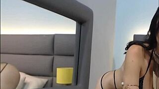 kendraparker shows off sexy latina ass on webcam