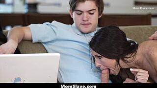 Hot Milfs Hire Tech Guy For Laptop Repair And Freeuse Fun?