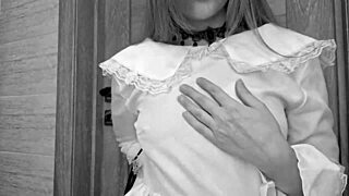 A mature woman in stockings gets cum on her pussy